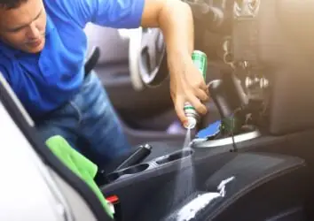 pranie tapicerki samochodowej radom